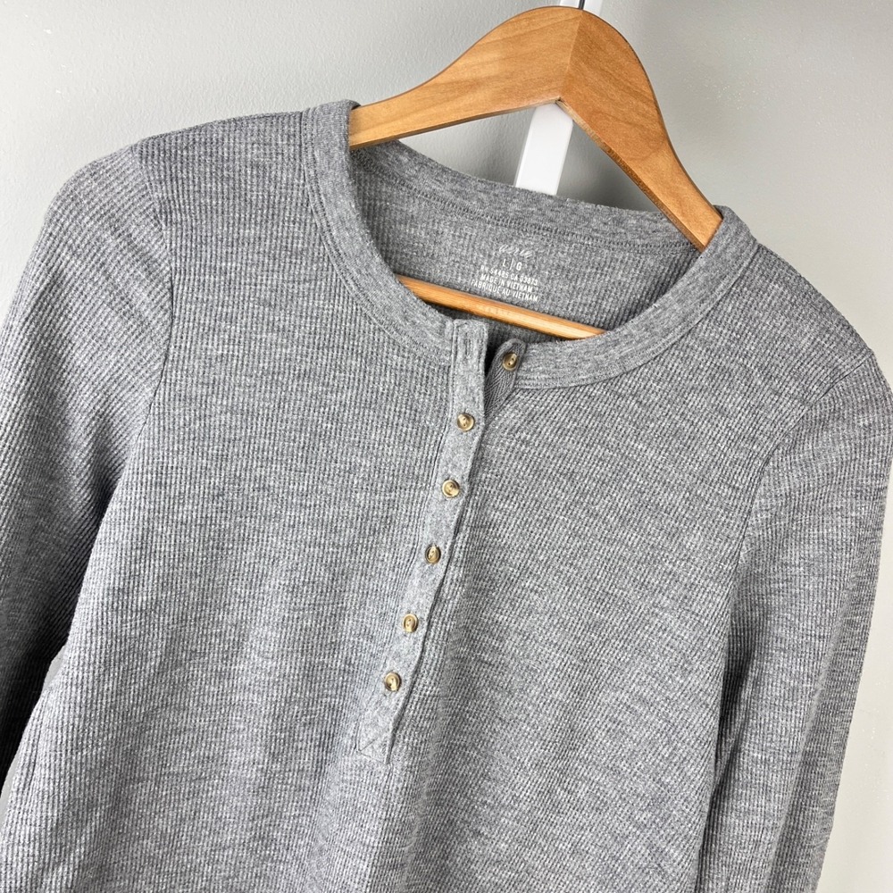 Aerie Thermal Waffle Knit Henley Top Shirt Womens L Gray Long Sleeve